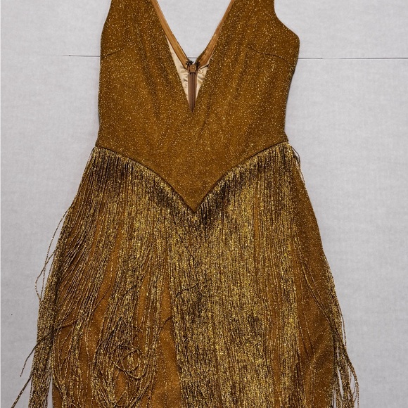Miss Circle Elegant Gold V-Neck Fringe Dress Size XS - Picture 4 of 15
